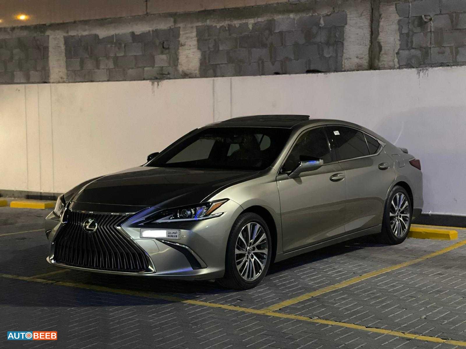 Lexus ES350 2020